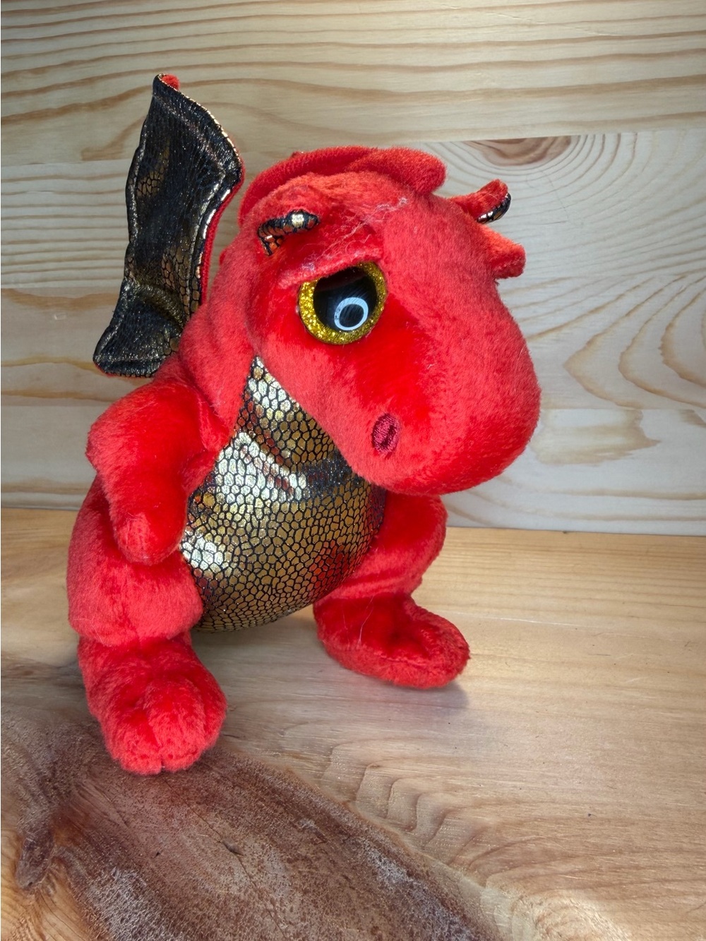 Ty Red Plush dragon “legend” Beanie with Logo Tag
